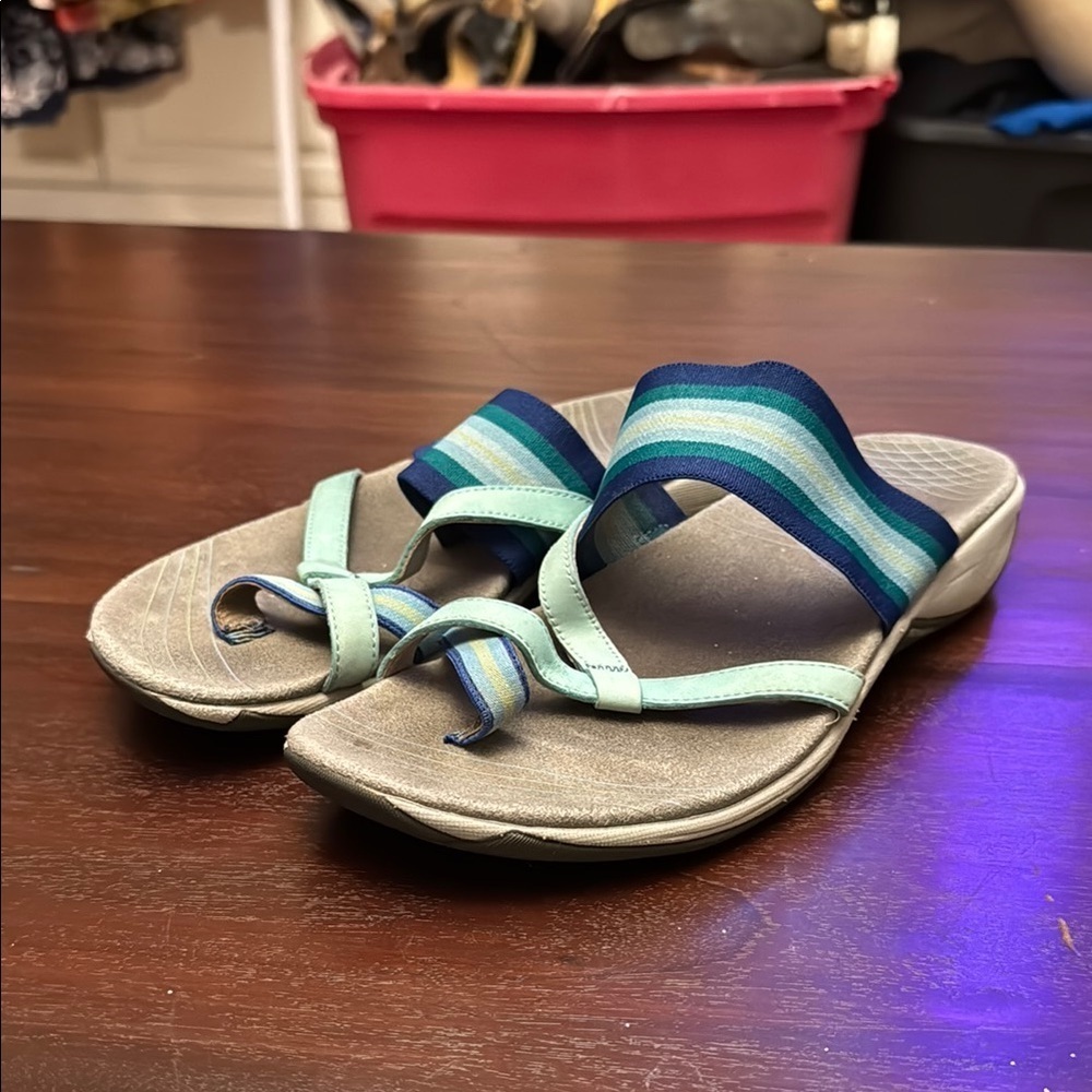 Merrell gray and teal women’s sandals size 10